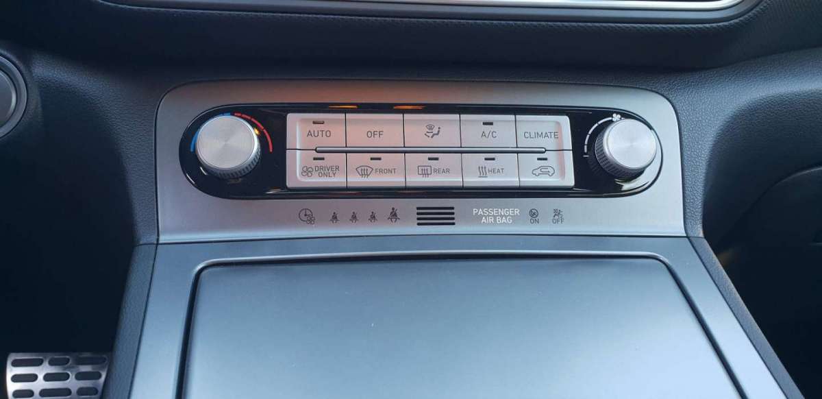 Hyundai Kona Electric prezzi