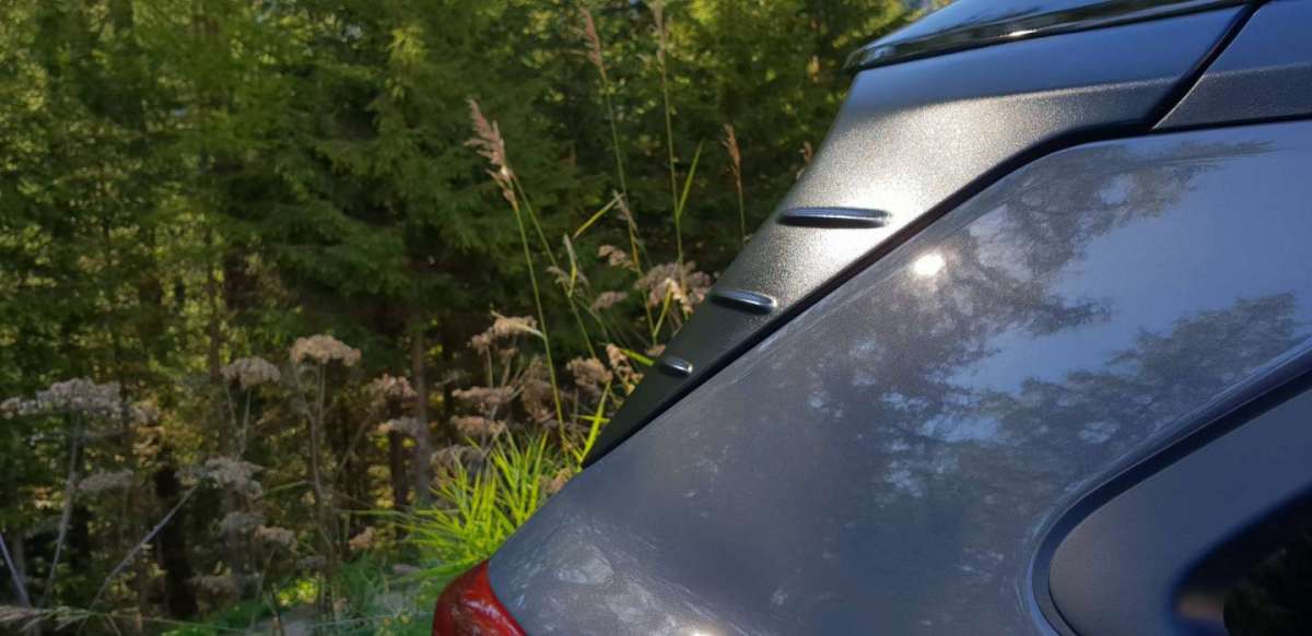 Hyundai Kona Electric spoilerino