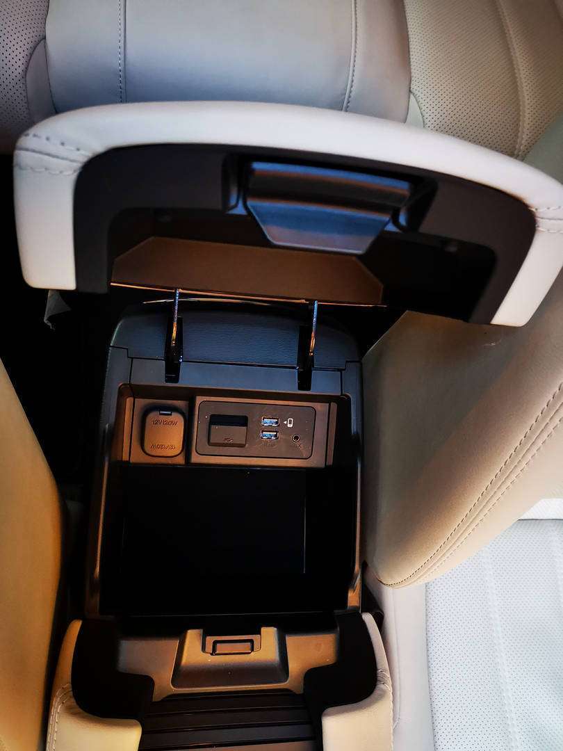 Mazda 6 Station Wagon portaoggetti