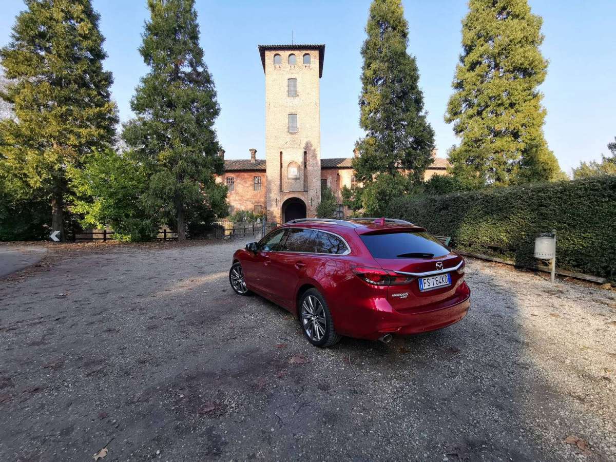 Mazda 6 Station Wagon posteriore