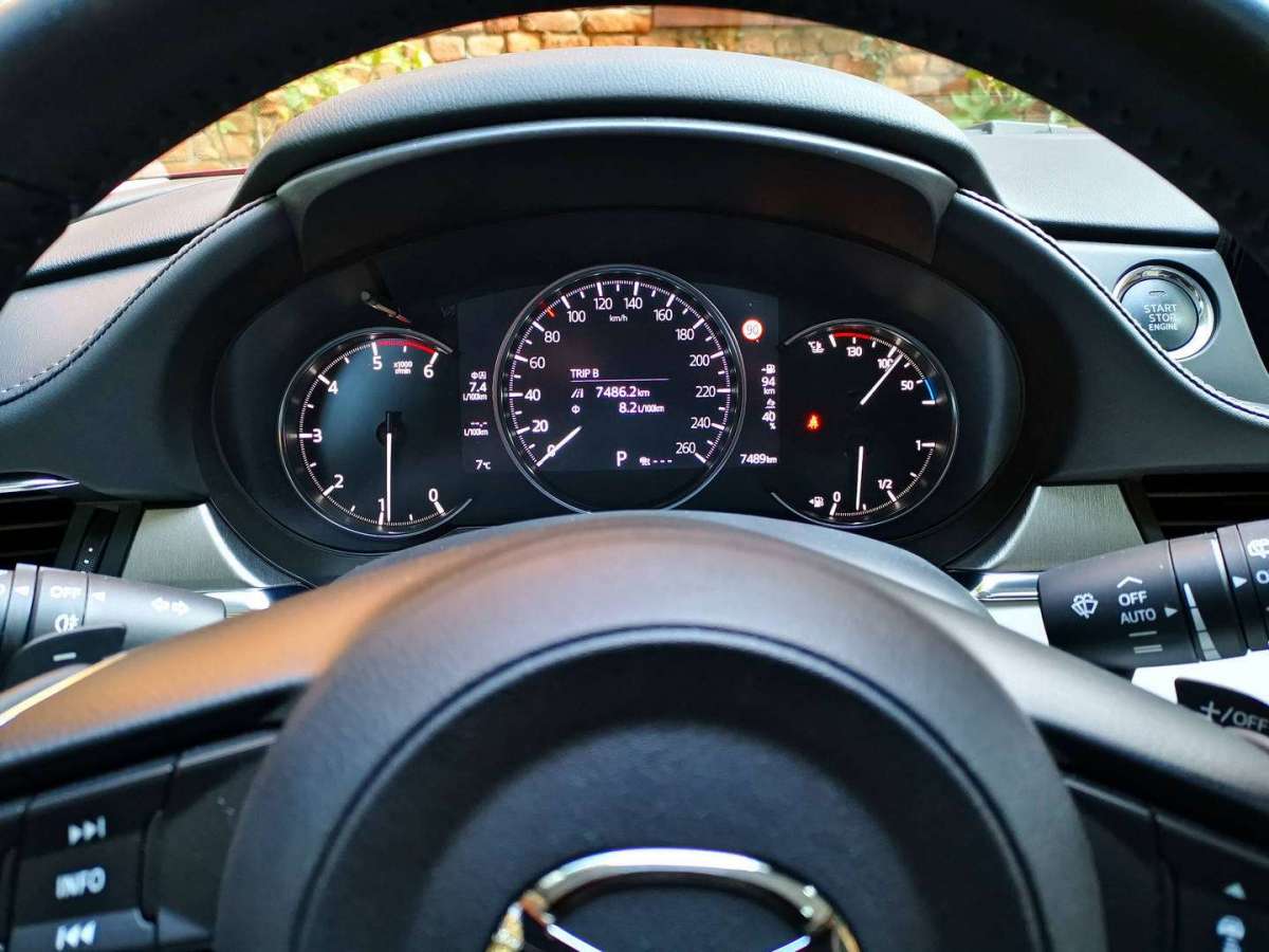 Mazda 6 Station Wagon strumentazione