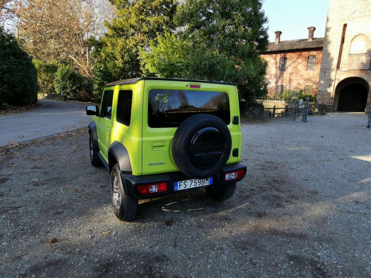 Suzuki Jimny 2019 recensioni