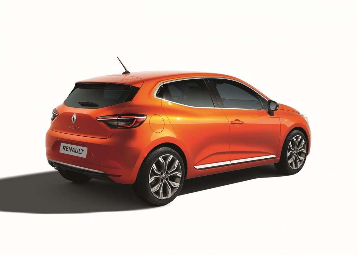 Nuova Renault Clio angolo posteriore