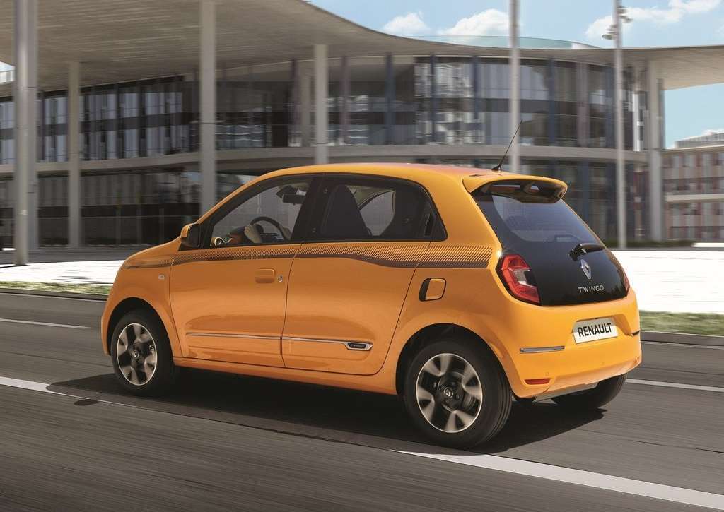 Renault Twingo 2019 in marcia