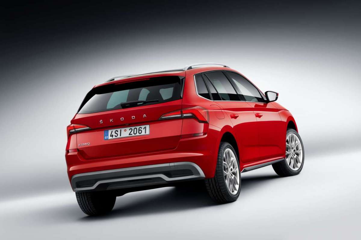 Skoda Kamiq da dietro
