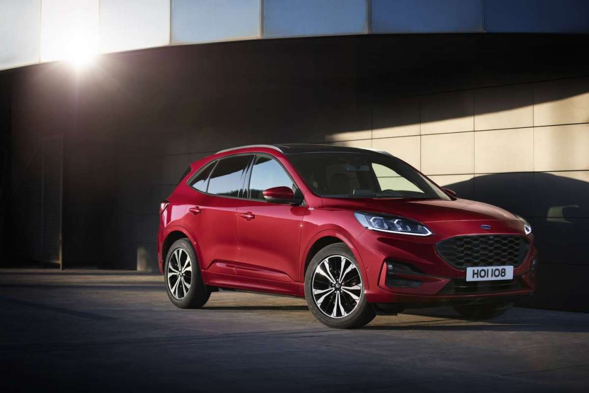 Ford Kuga 2020 anteriore