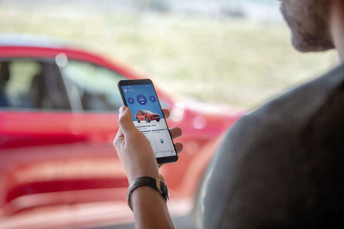Ford Kuga 2020 app