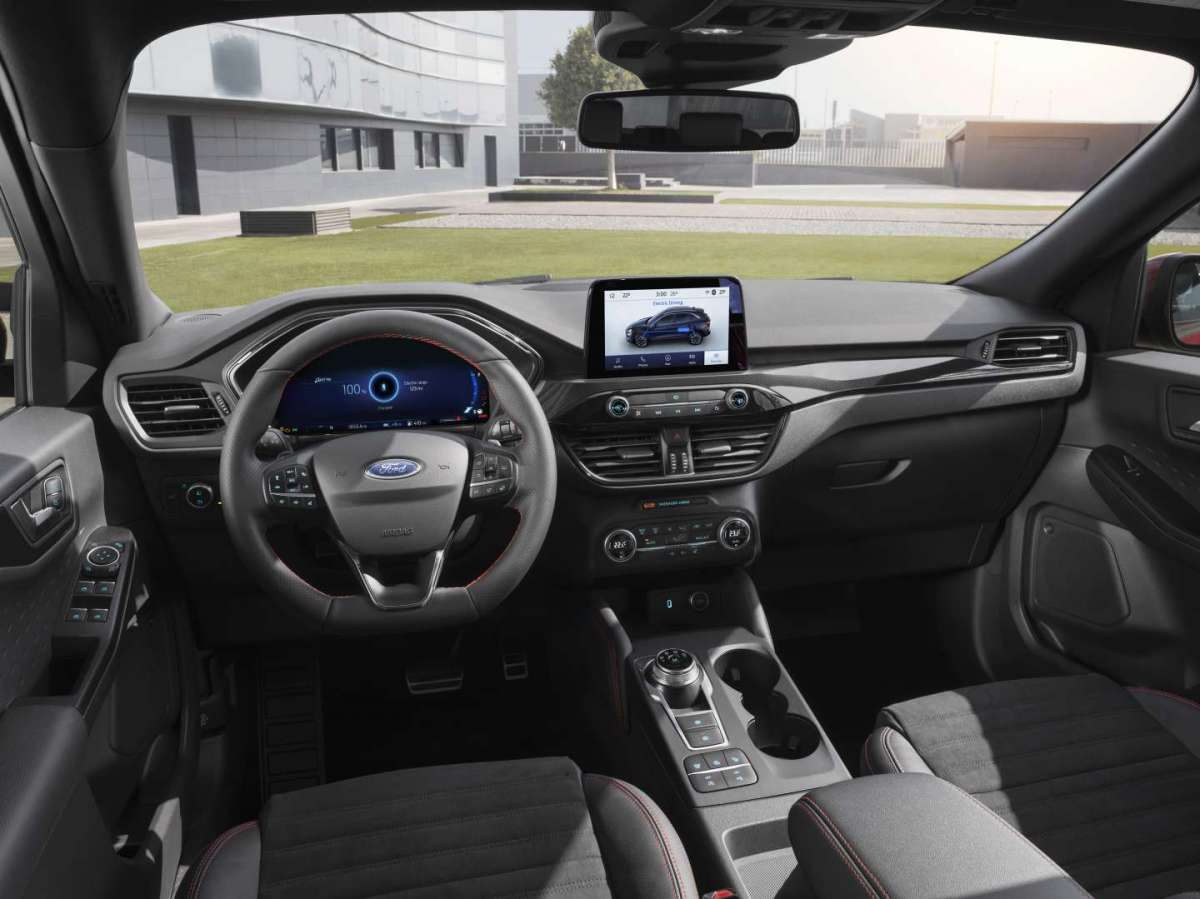 Ford Kuga 2020 interni