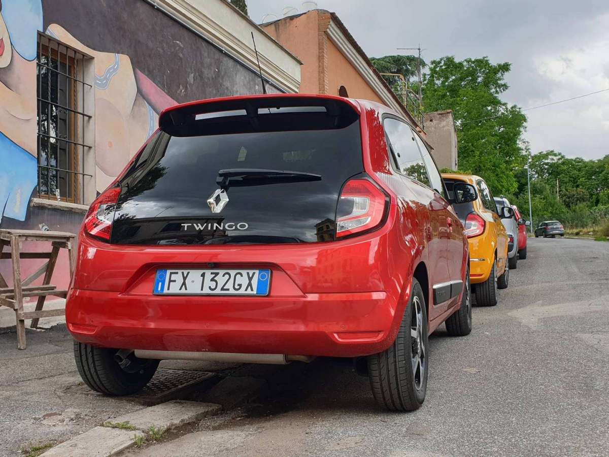 Renault Twingo da dietro