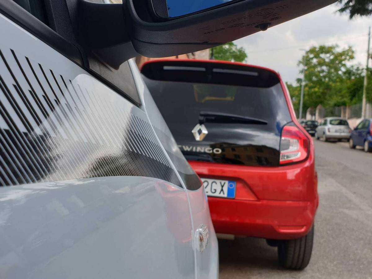 Renault Twingo stripes
