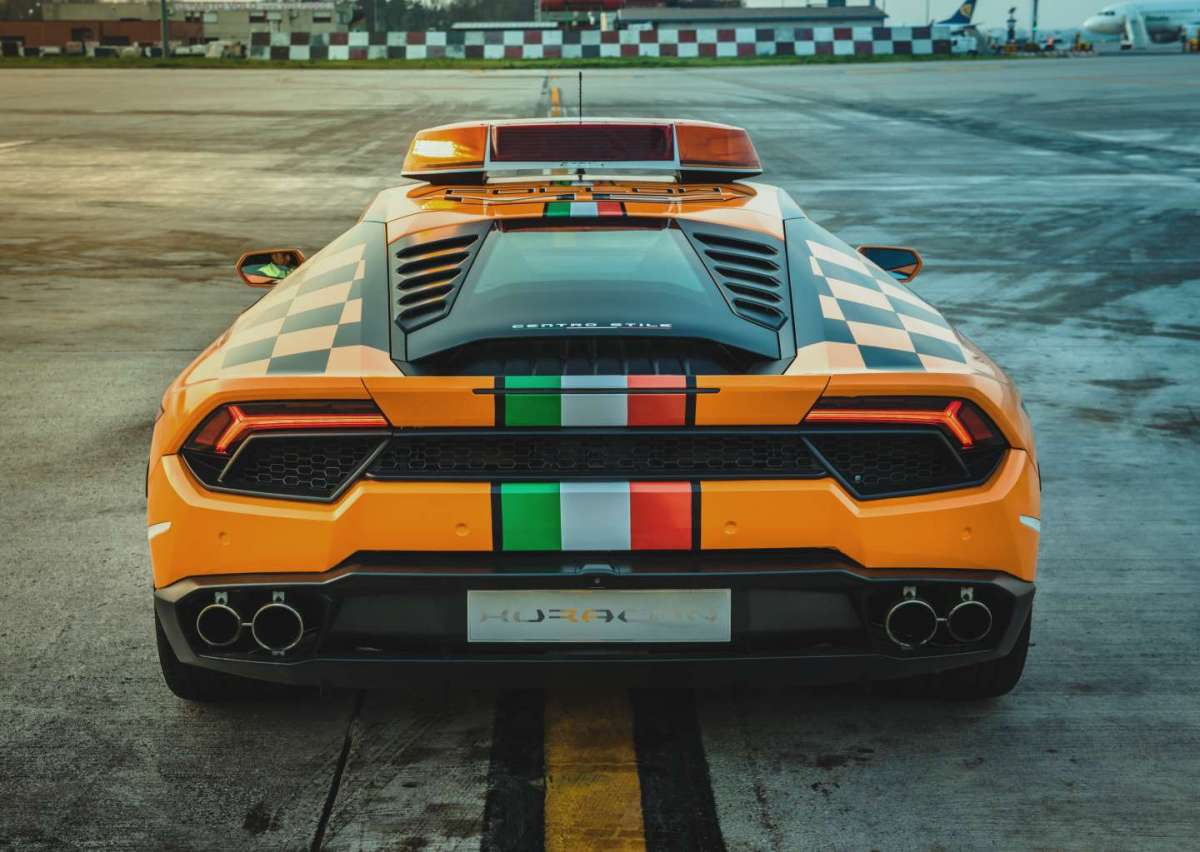 Lamborghini Huracán: livrea tricolore