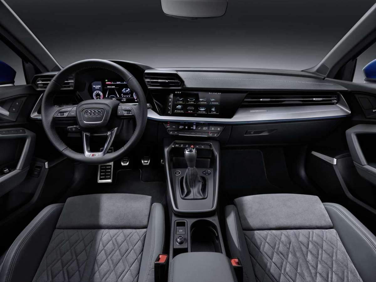 Gli interni della nuova Audi A3 2020