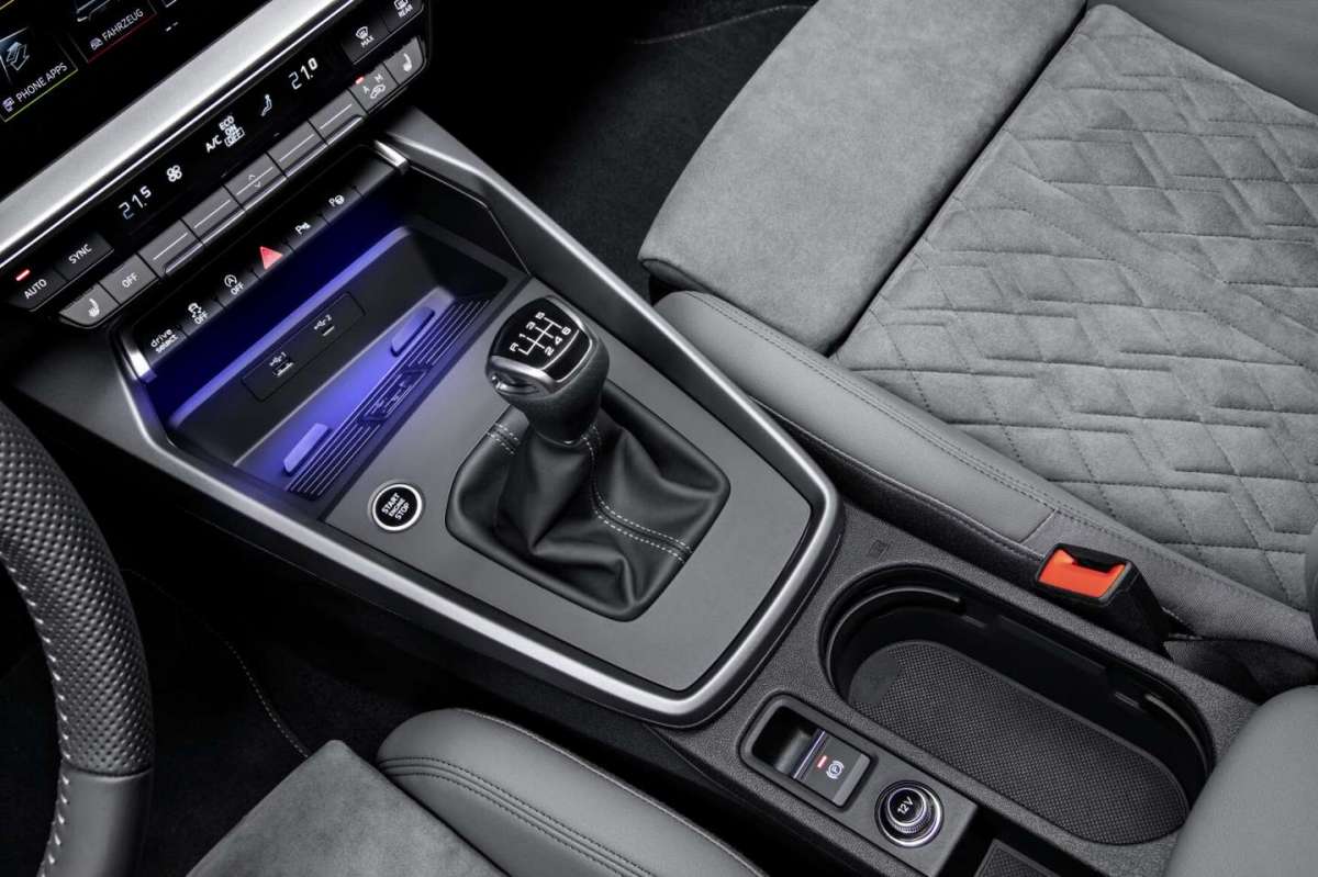 Nuova Audi A3 con cambio in alluminio
