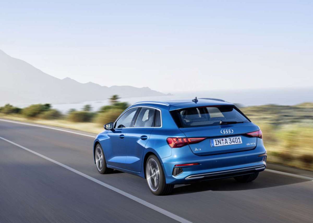 Nuova Audi A3 sarà anche ibrida
