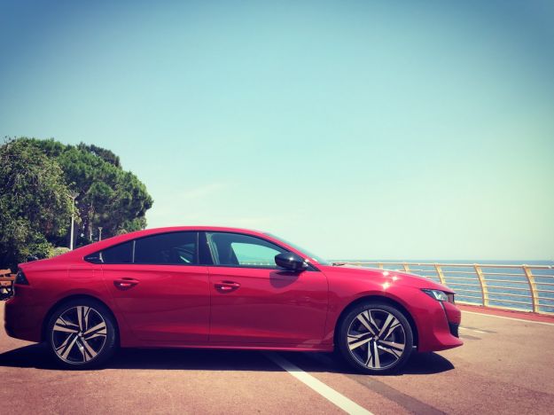 Nuova Peugeot 508 GT: primo contatto e prova su strada