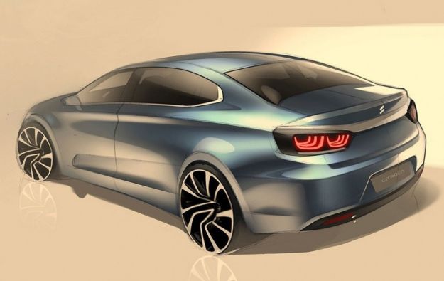 Nuova Citroen C4 berlina, foto spia: arriva in autunno