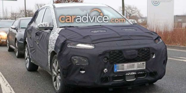 nuova hyundai b suv foto spia