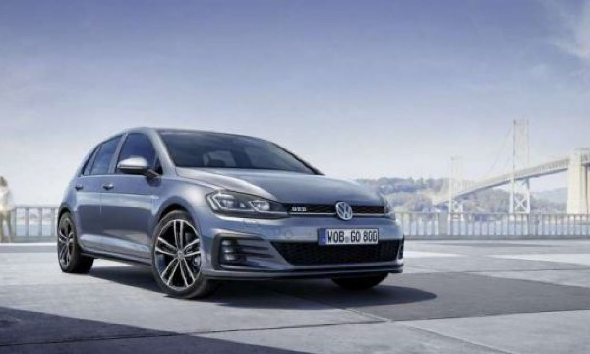 Volkswagen Golf 7 Gtd 2017 Restyling: Prezzo E Scheda Tecnica [Foto] | Allaguida
