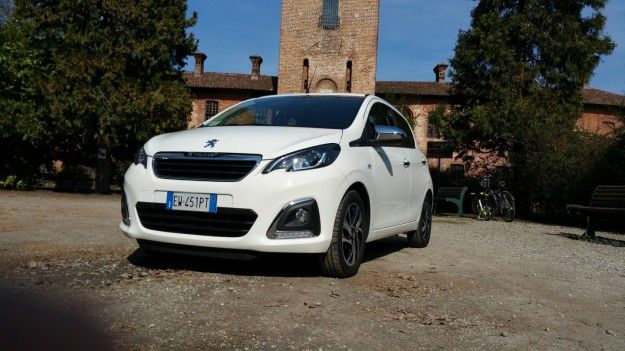 Nuova Peugeot 108: prova su strada, prezzo e dimensioni [FOTO]