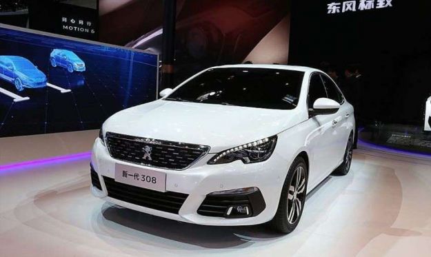Peugeot 308 berlina e 3008 facelift: due modelli esclusivi per la Cina al Salone di Pechino [FOTO]