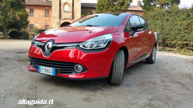renault clio 15 dci prova su strada