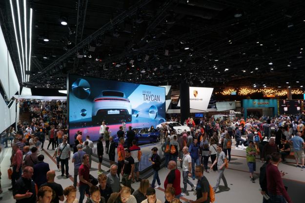 Addio al Salone dell’auto di Francoforte, dal 2021 si cambia location