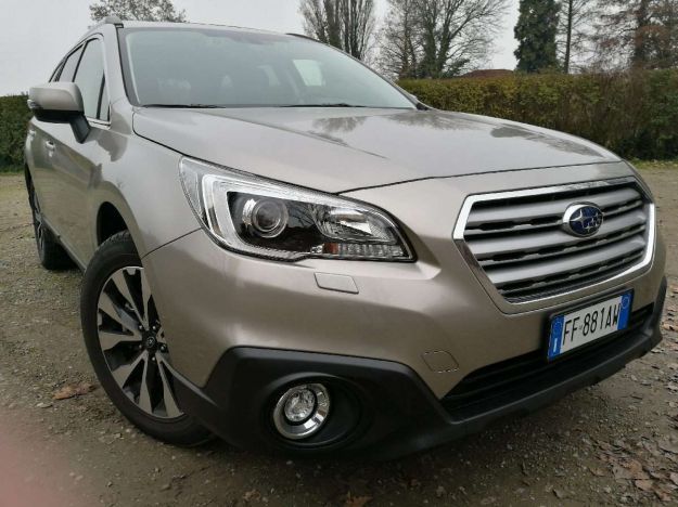 subaru outback prezzo
