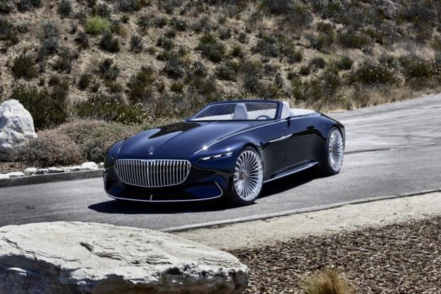 Mercedes-Maybach Vision 6 Cabriolet: una convertible elettrica dal look retrò [FOTO]