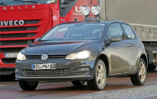 volkswagen t cross foto spia